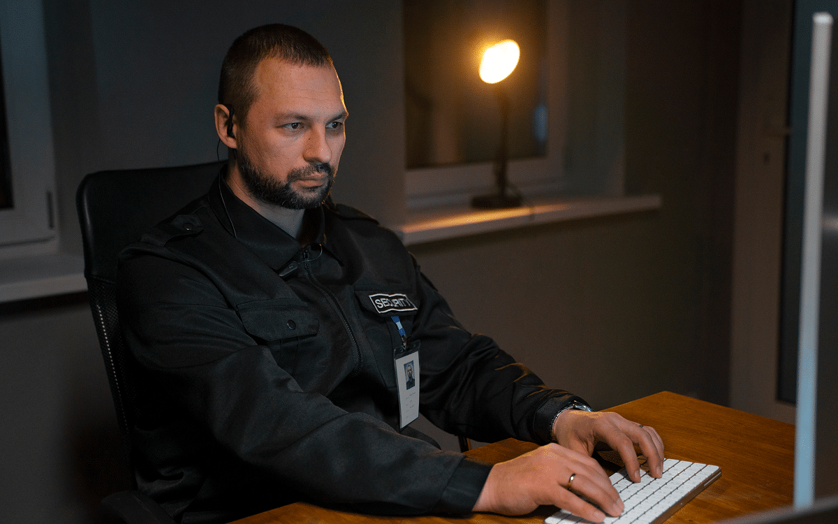 Gardien d'entreprise la nuit